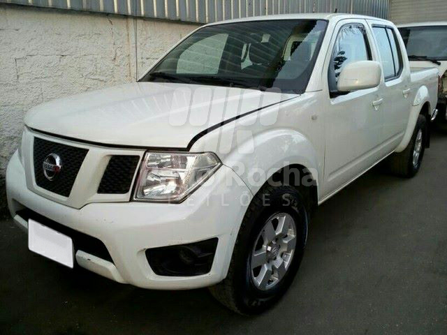 LOTE 024 - NISSAN Frontier 2.5 TD CD SV Attack 4x2 2014